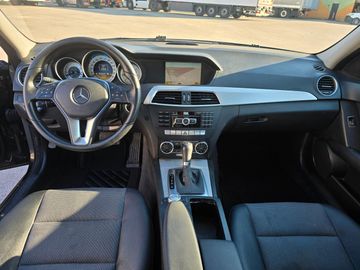 Mercedes C 220 - 8