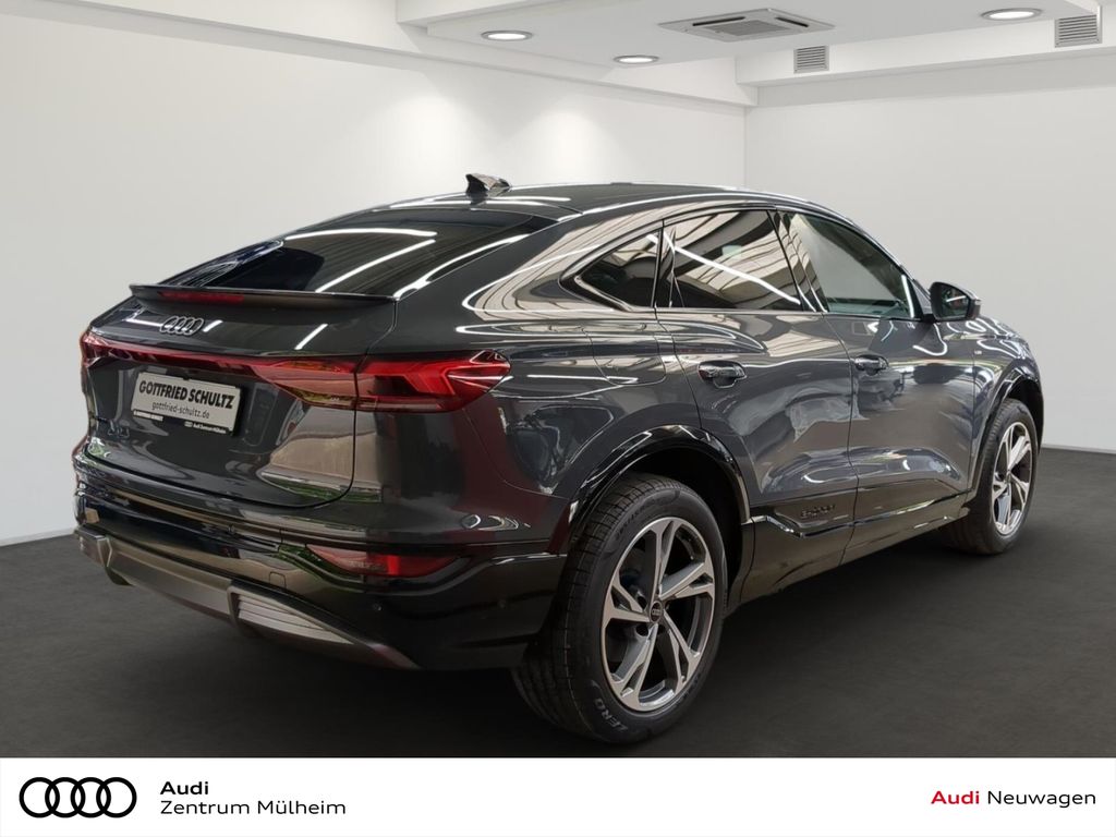 Audi Q6 e-tron — fotografia 2