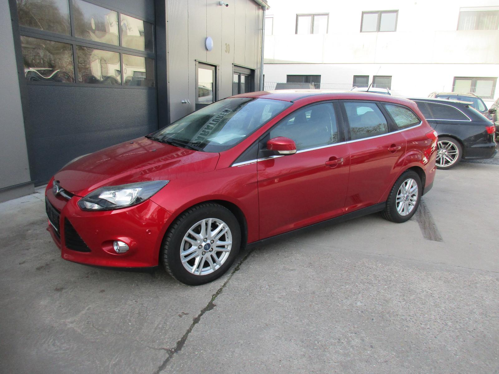 Ford Focus Turnier Titanium Klima, PDC, Garantie !!!