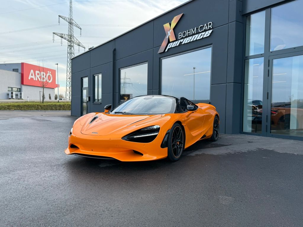 Image of McLaren 750S