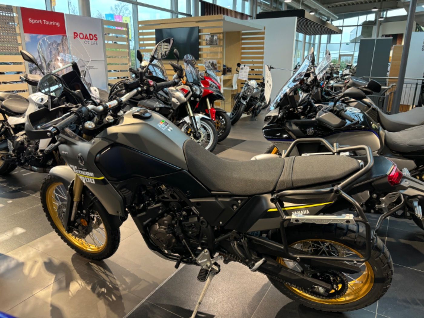 Fahrzeugabbildung Yamaha XTZ 700 Tenere Explore Modell 2024 Tageszulassun