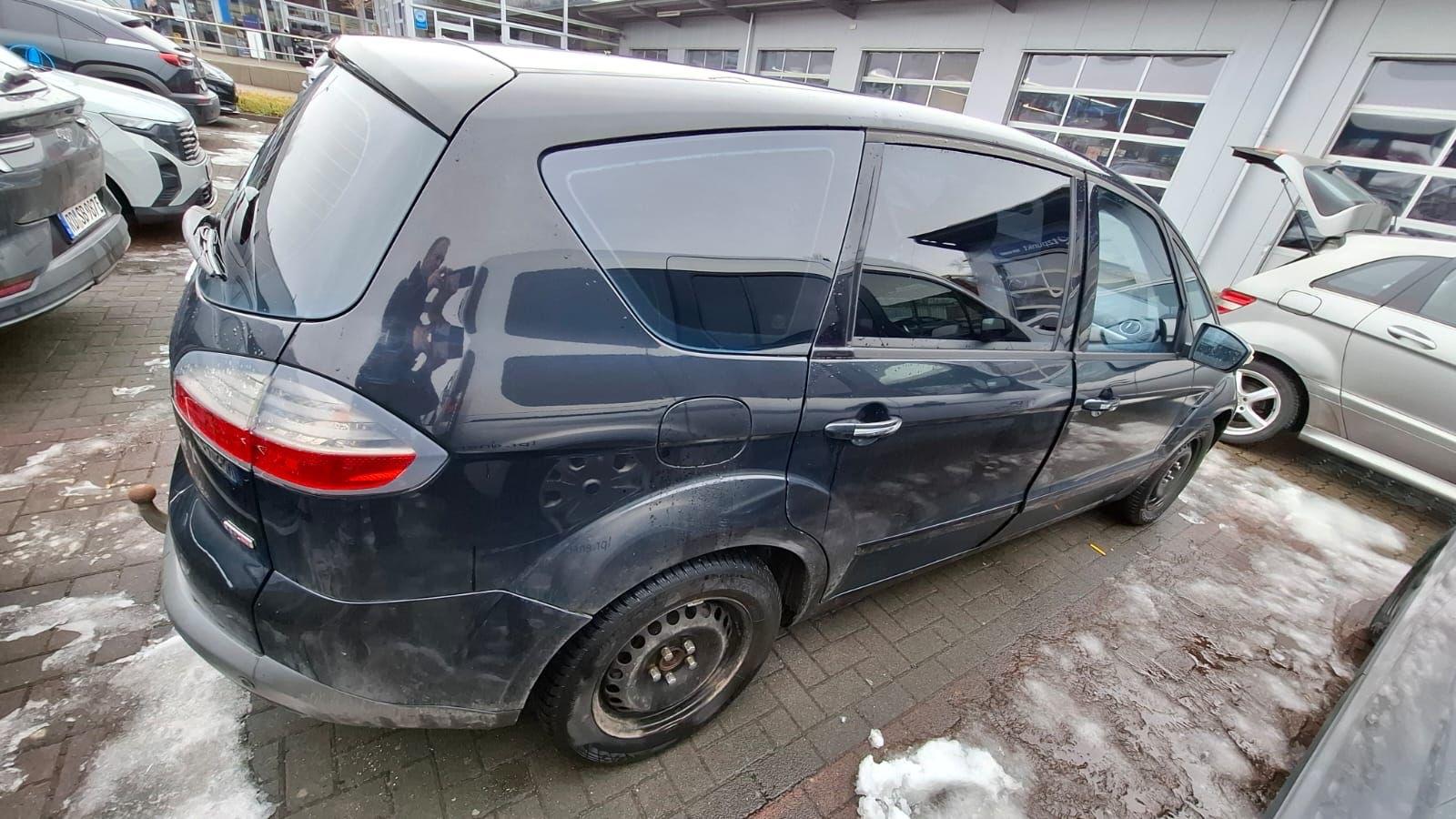 Ford S-MAX 2010 — engine 1.997 cm³, 140 HP (103kW)