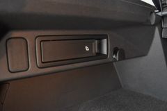 VW Tiguan 1.5 TSI~Navi~LED~Kamera~Keyless Go~Apple VW Tiguan 1.5 TSI~Navi~LED~Kamera~Keyless Go~Apple