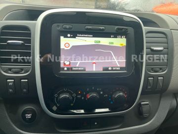 Renault Trafic - 10