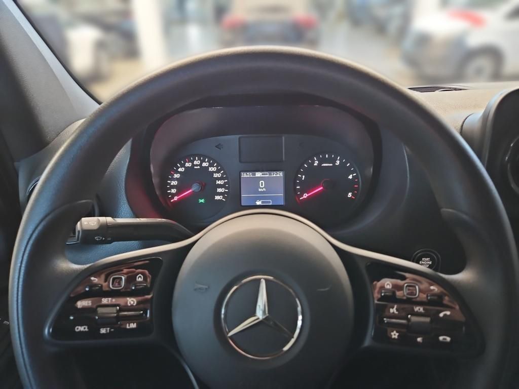 Fahrzeugabbildung Mercedes-Benz Sprinter 317 Kasten L3H2 Schwingsitz 360°SHZ Nav