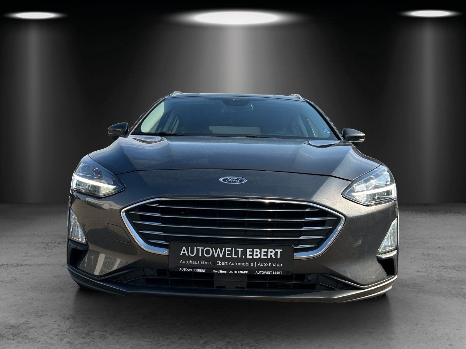 Fahrzeugabbildung Ford Focus 1.0 EcoBoost Titanium Kamera/Navi/LED