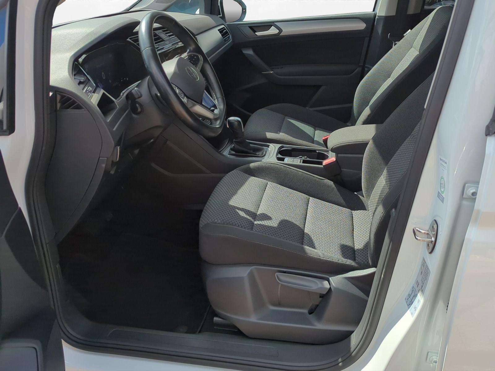Volkswagen Touran 1,5 TSI Comfortline Navi AHK Kamera PDC D, миниатюра 2