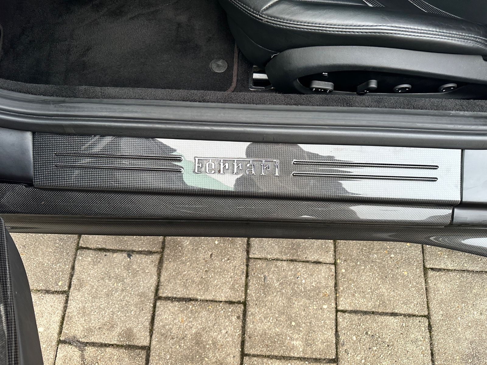 Fahrzeugabbildung Ferrari 812*100% Karbon*LED*Lift*JBL*Display*Kamera