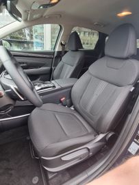 Fahrzeugabbildung Hyundai TUCSON HEV 1.6 T-GDi 2WD ASSI NAVI elek. Heckklp