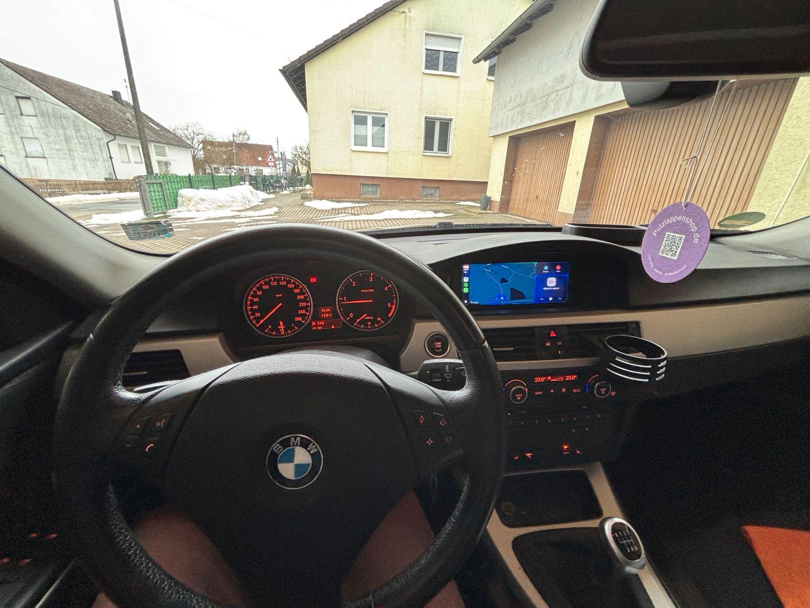 BMW 320 2009 — photo 5