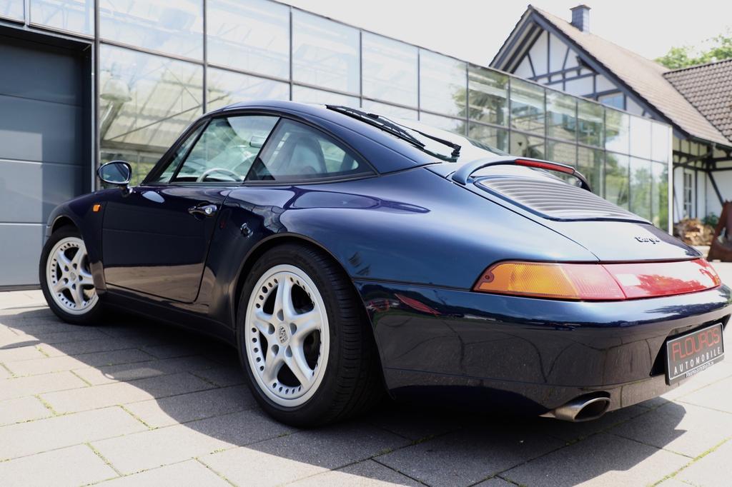 Porsche 993