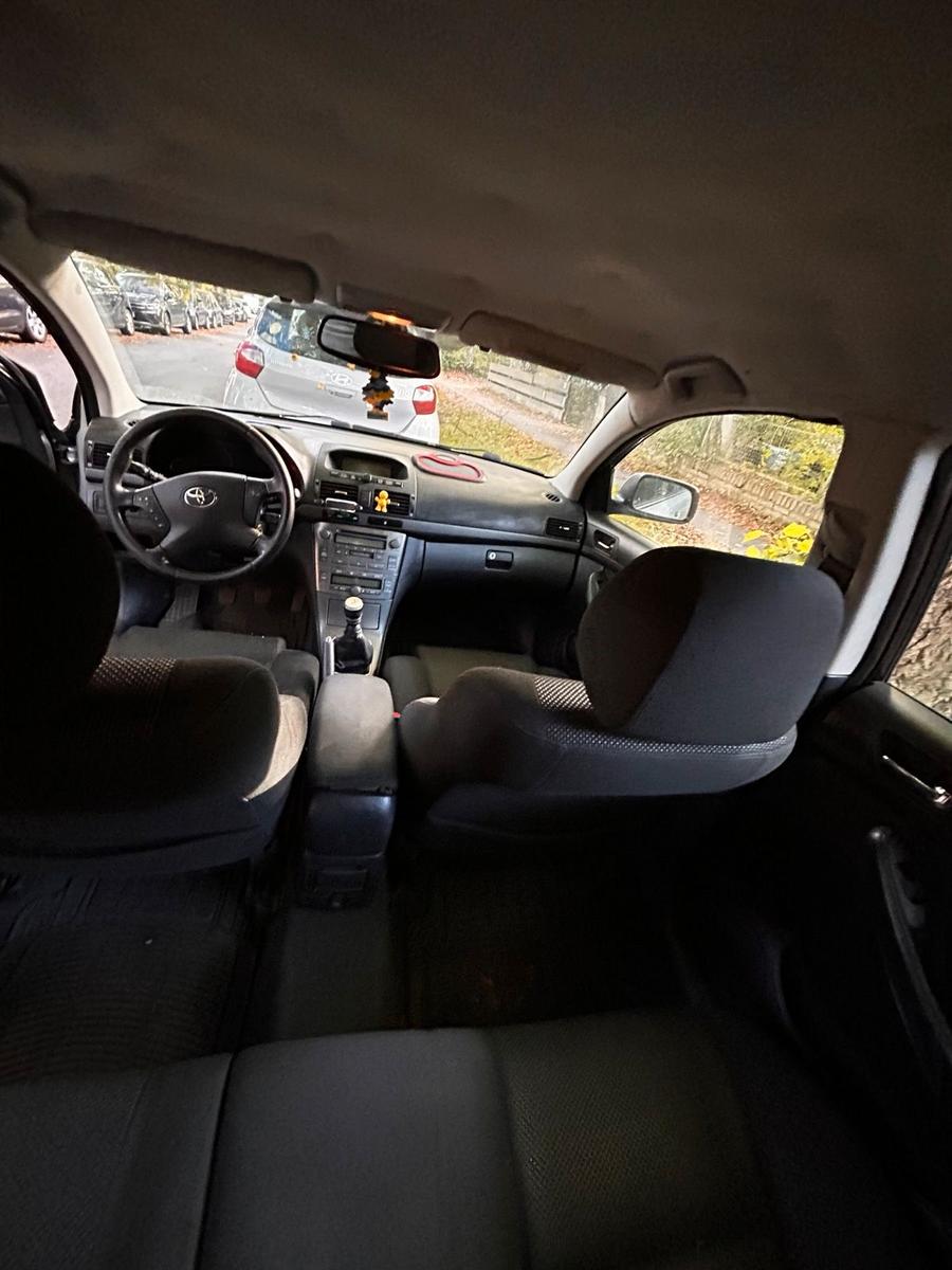Toyota Avensis 2006 — photo 7