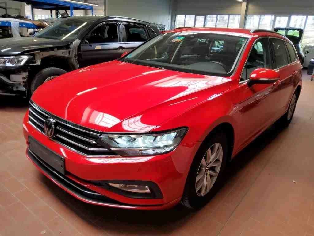 Volkswagen Passat Variant - Bild 2