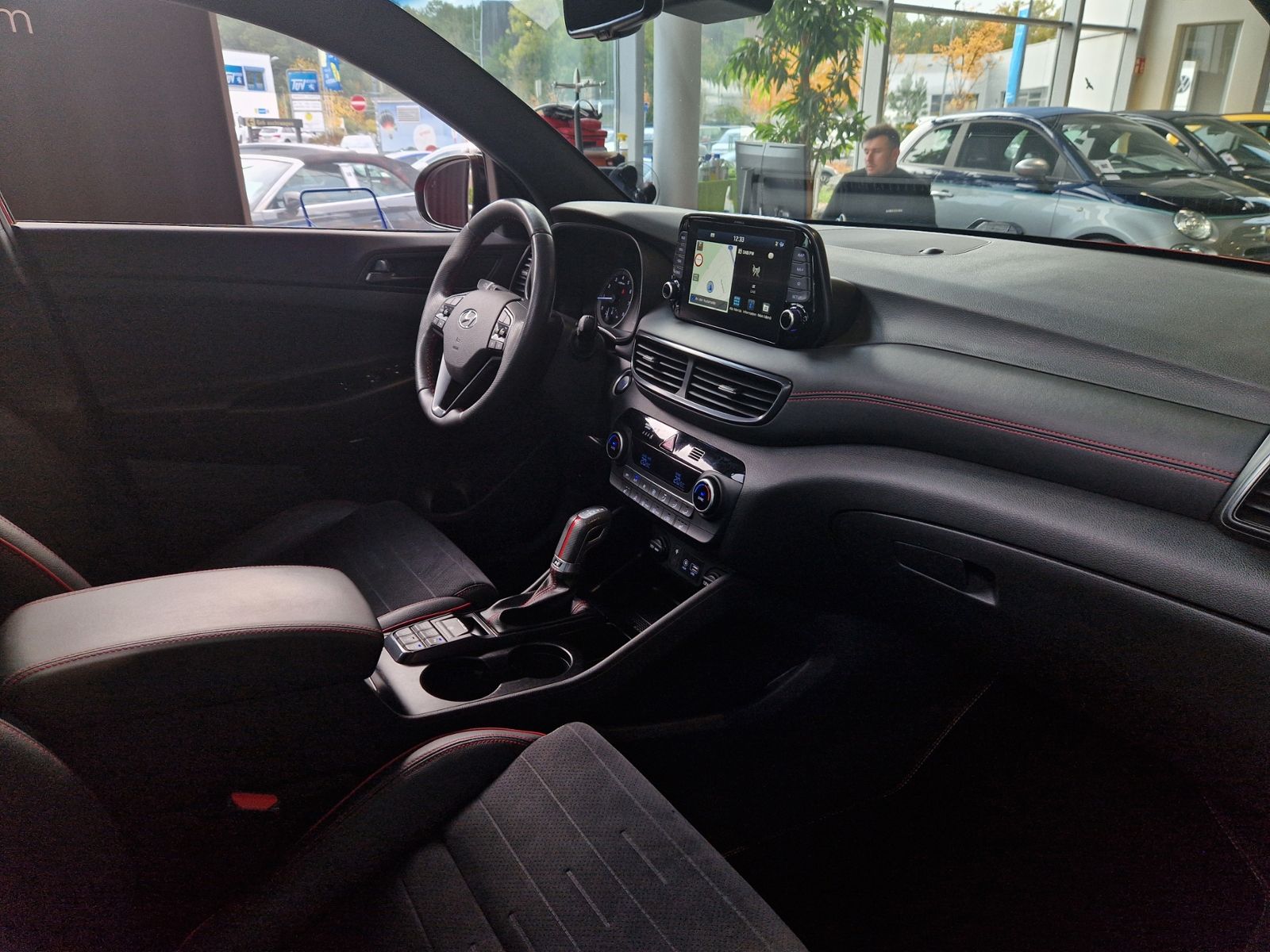 Fahrzeugabbildung Hyundai TUCSON 2WD N-Line PANO LED
