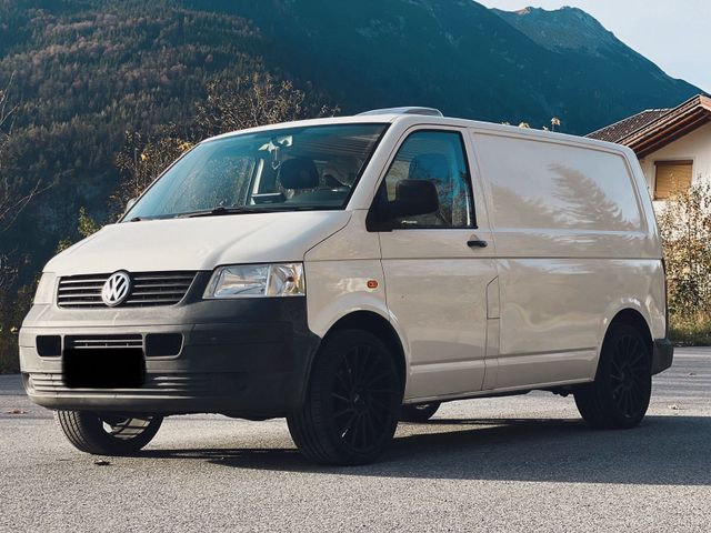 Volkswagen VW T5 Transporter