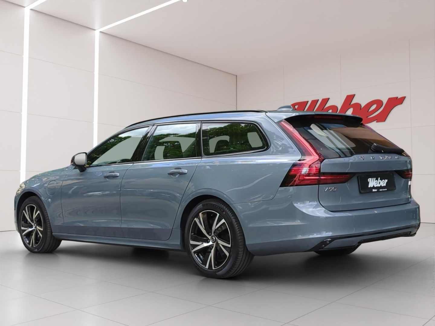 Volvo V90 T8 Recharge R-Design Pano SH Kam Nappa foto 4