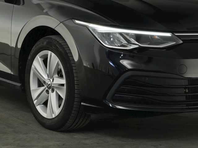 Golf Variant VIII LIFE eTSI MHEV DSG+AHK+NAVI+RÜ
