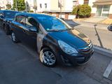 Opel Corsa D 1,4 Satellite Fahrradträger Scheckheft - Opel Corsa aus 2011: 1.4