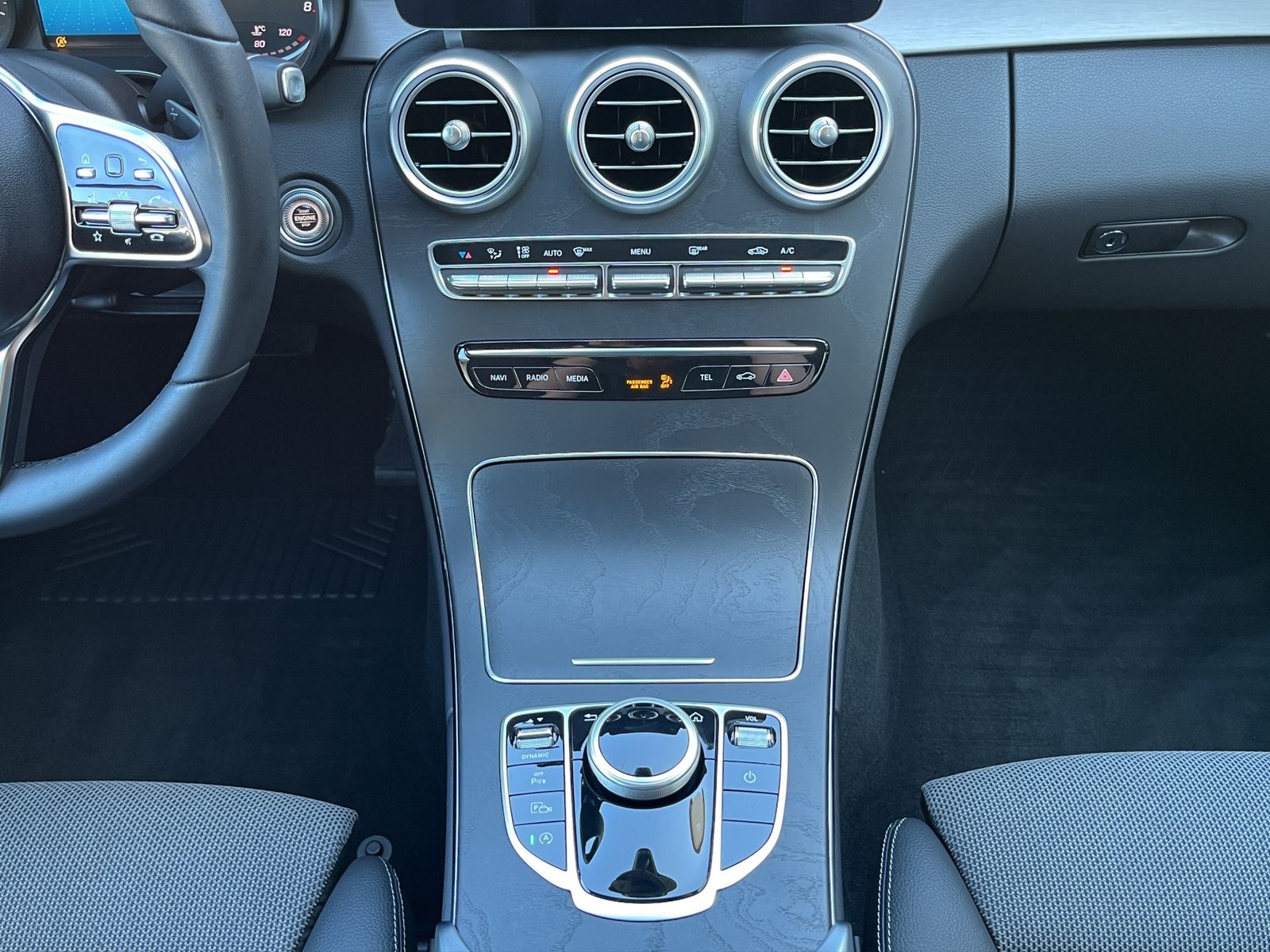 Fahrzeugabbildung Mercedes-Benz C 180 Avantgarde*LED*PDC*Kamera*SHZ*9G-Aut.**