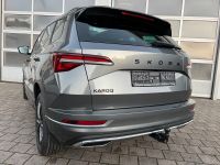 SKODA Karoq 1.5 TSI ACT DSG Sportline PANO AHK 5J GAR bei Autohaus Landmann & Maier OHG