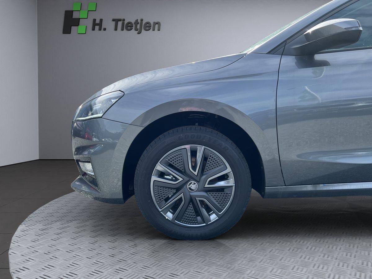 Skoda Fabia Selection 1.0 TSI Android imagem 3