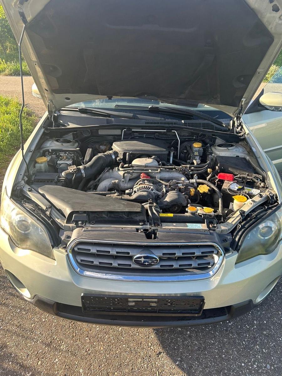 Subaru Outback 2006 — photo 8