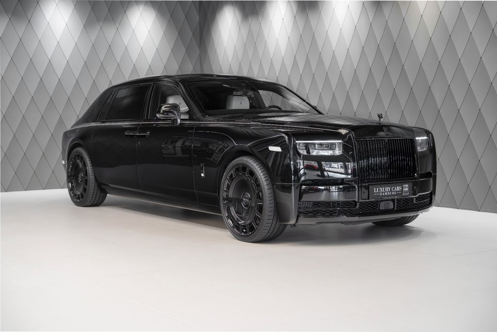 Phantom EWB MANSORY BLACK/WHITE STARLIGHT - Bild 1