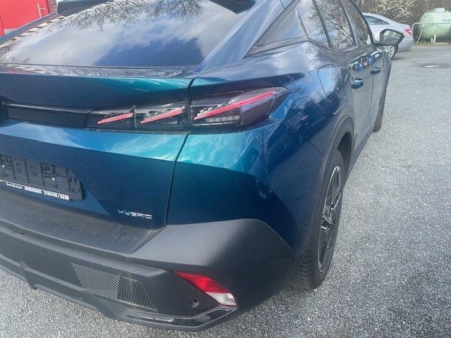 Fahrzeugabbildung Peugeot 408 GT 1.6 PlugIn Hybrid 225 AT+elektr. Heckklap