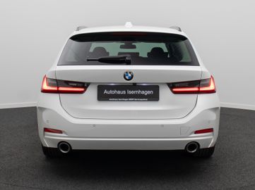 BMW 330 - 8