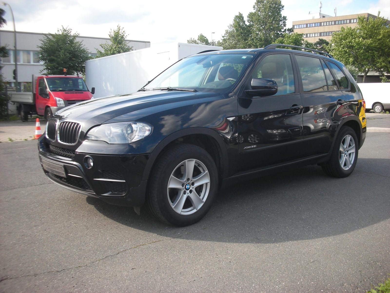BMW X5 xDrive35i 9700Netto Panorama