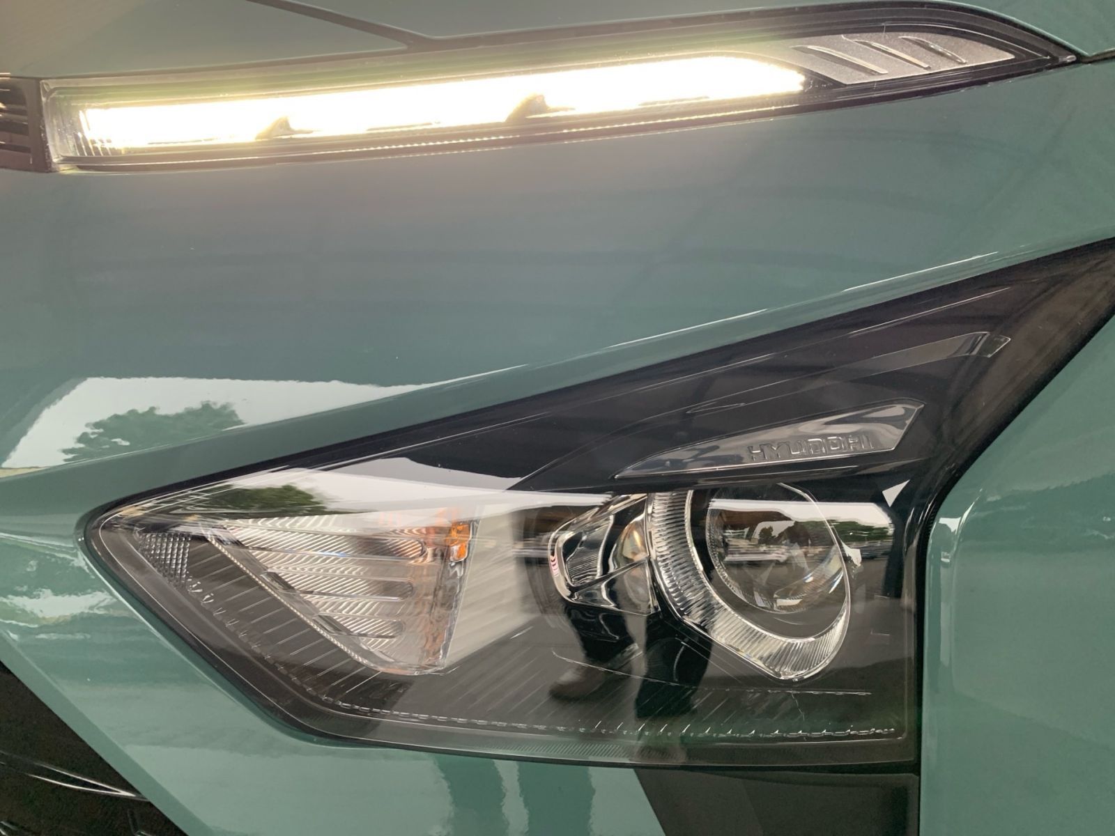 Fahrzeugabbildung Hyundai BAYON 1.0 T-GDI 7-DCT Connect & Go Mild-Hybrid