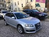 Audi A3 Sportback 1.4 TFSI Ambition,Voll Scheckheft. - Audi A3 aus 2010: Sportback Ambition