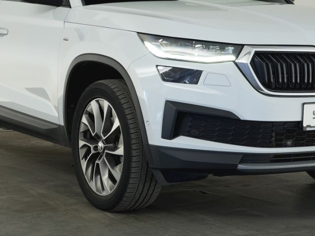 Kodiaq CLEVER TDI DSG+AHK+LED LICHT+NAVI+360 GRA
