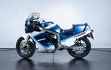 Suzuki GSX R 1100 Gsx 1100 r - SUZUKI GS 1100