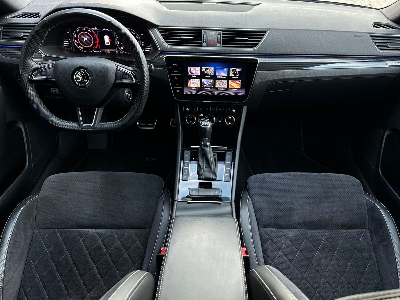 Skoda Superb 2.0TDI SPORTLINE 4x4 VIRTL#ACC#COLUMB#AHK