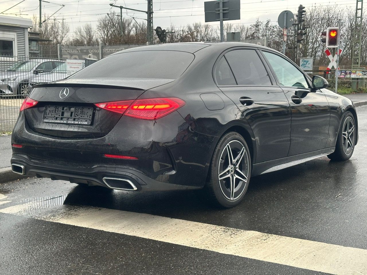Fahrzeugabbildung Mercedes-Benz C 300 d AMG LINE+AVANTGARDE*1.HAND*