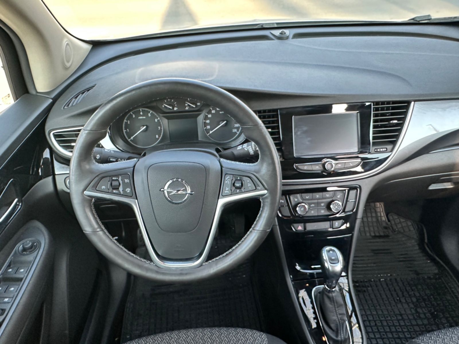 Fahrzeugabbildung Opel Mokka X  1.4 Edition*AHK*PDC*LED*Lenk.Hz*SHZ*