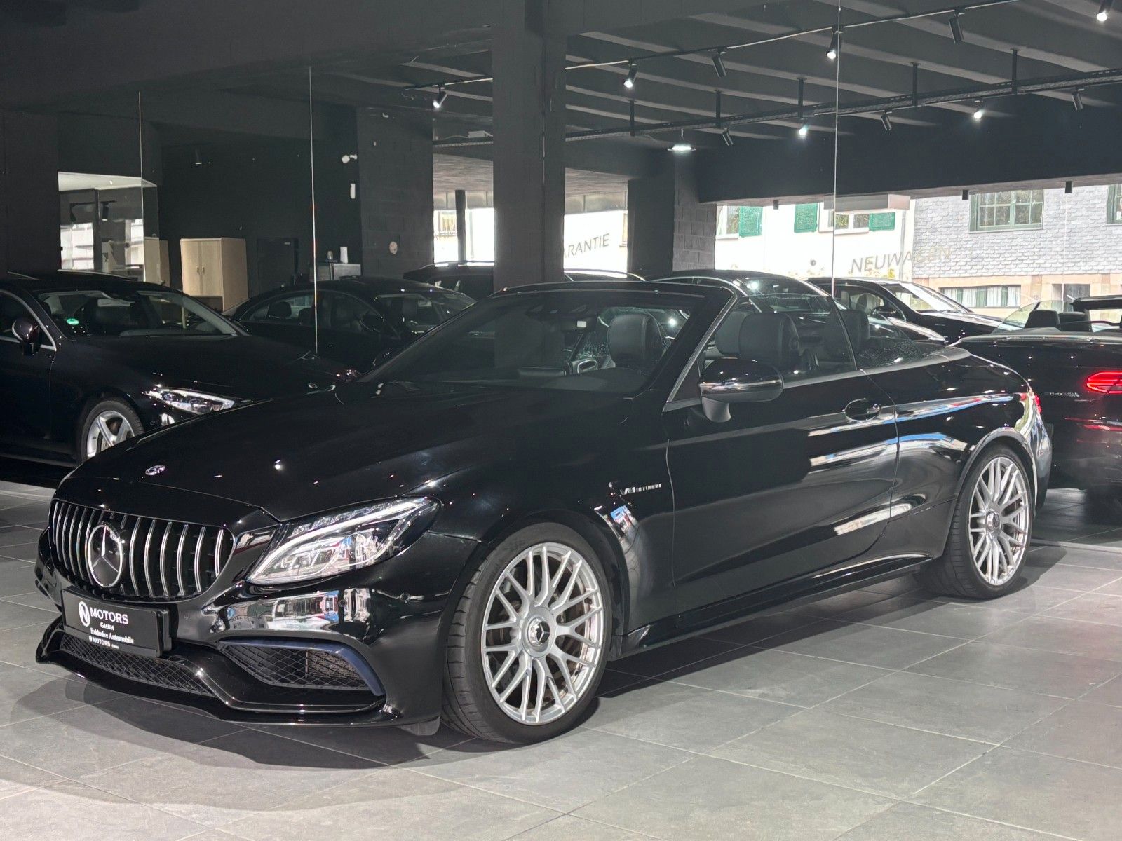 Fahrzeugabbildung Mercedes-Benz C 63 AMG Cabrio*Burmester*Ambiente*HUD*S-Auspuff
