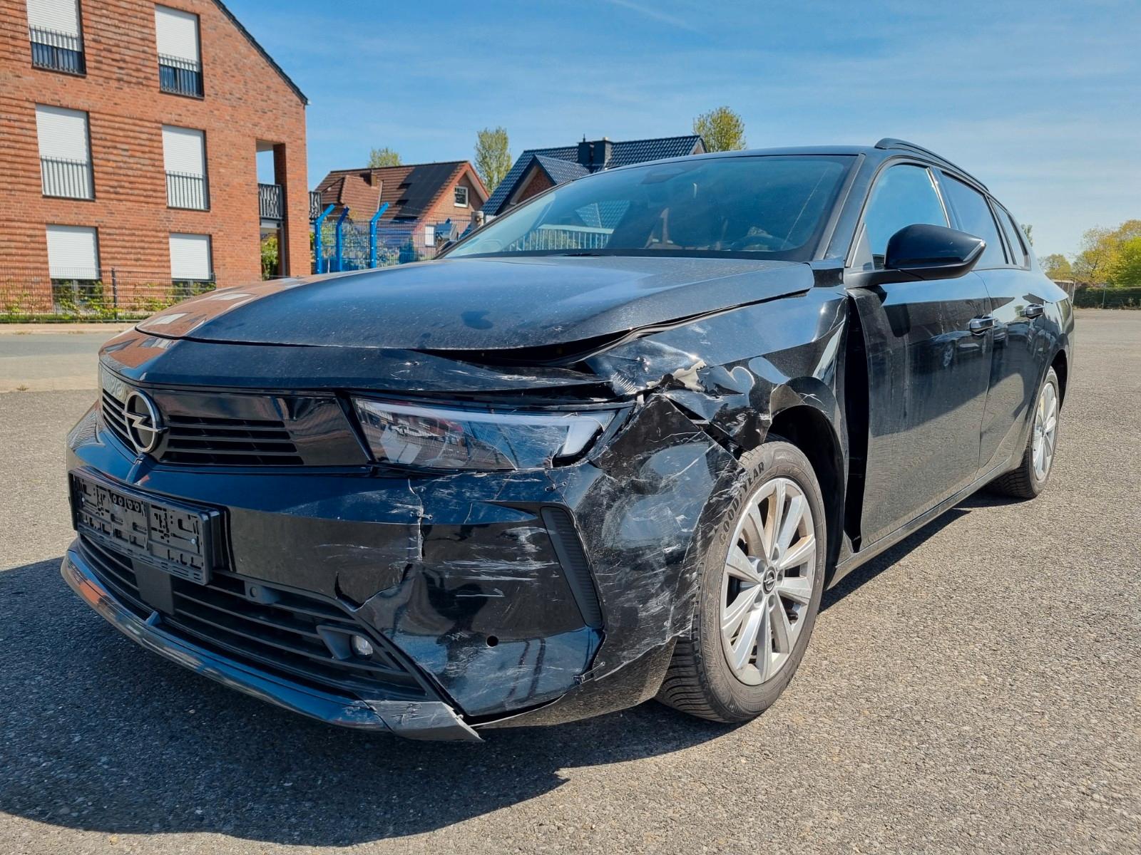 Opel Astra L Sports Tourer Edition