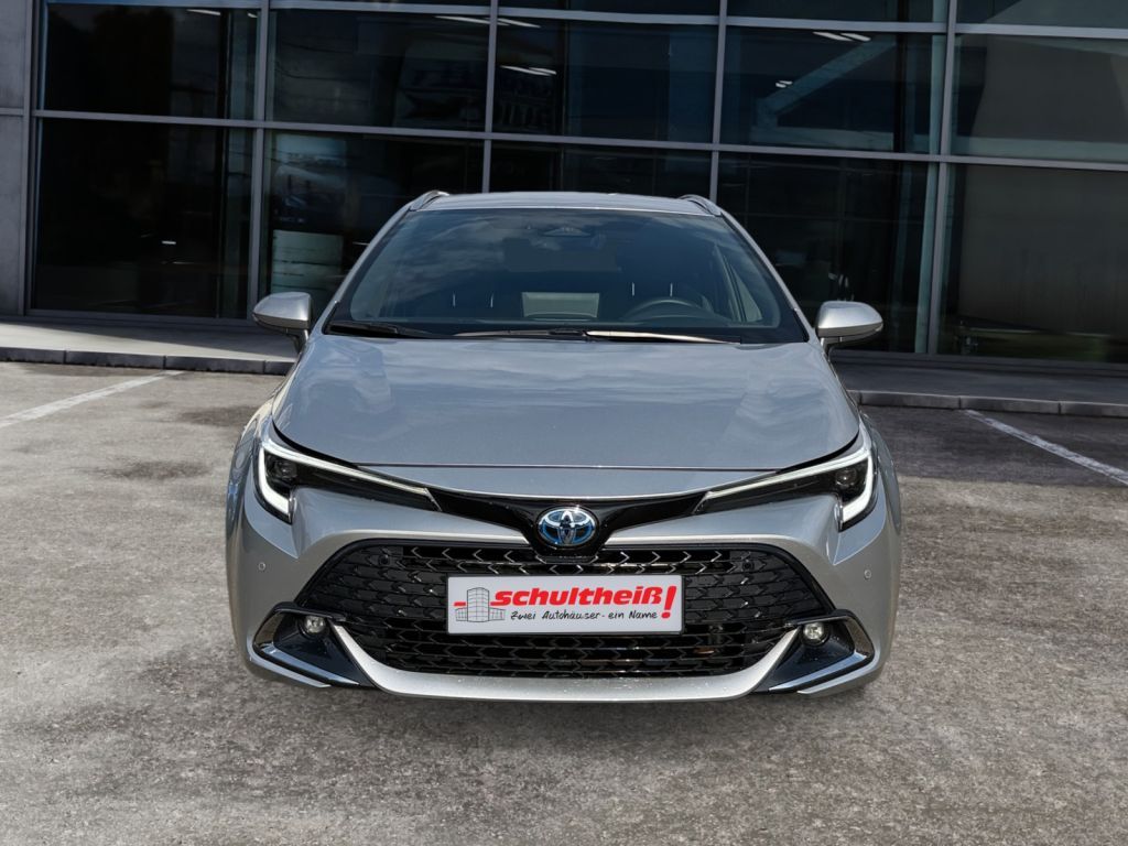 Fahrzeugabbildung Toyota Corolla 1.8 Hybrid Touring Sports Teamplayer