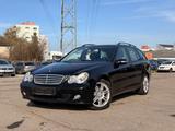 Mercedes-Benz C 230 K-T-Modell-Automatik- Navi-Xenon-Alu - schwarze Mercedes-Benz C 230
