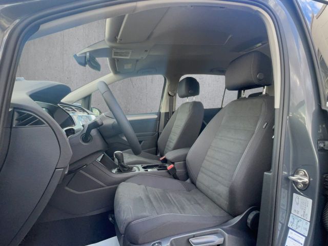 Touran Highline 1.5 TSI DSG/LED/NAVI/ACC/elHK/