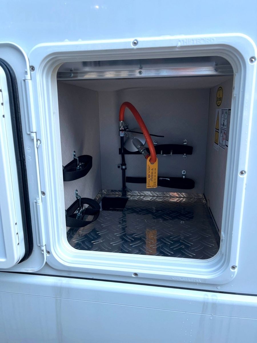 Fahrzeugabbildung HYMER / ERIBA / HYMERCAR Hymer Tramp S 585 - 170PS / Automatik