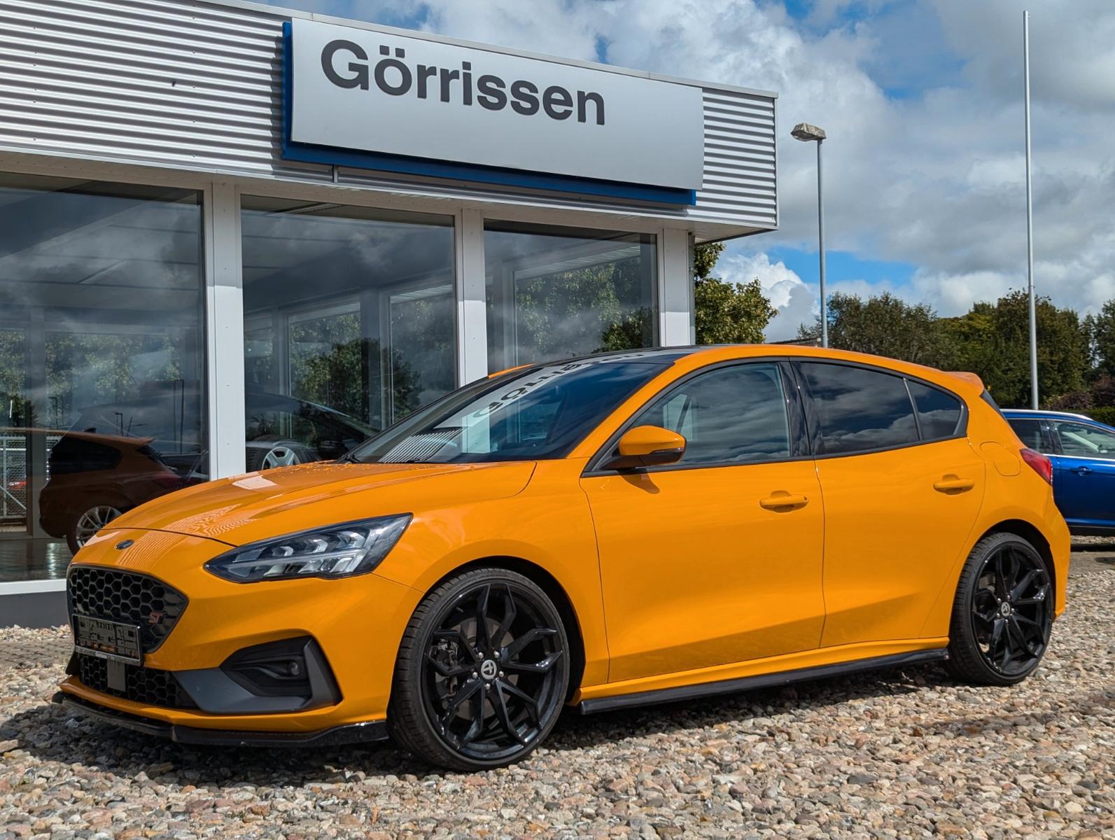 Ford Focus ST Maxton-Design LED RECARO Winter-P.
