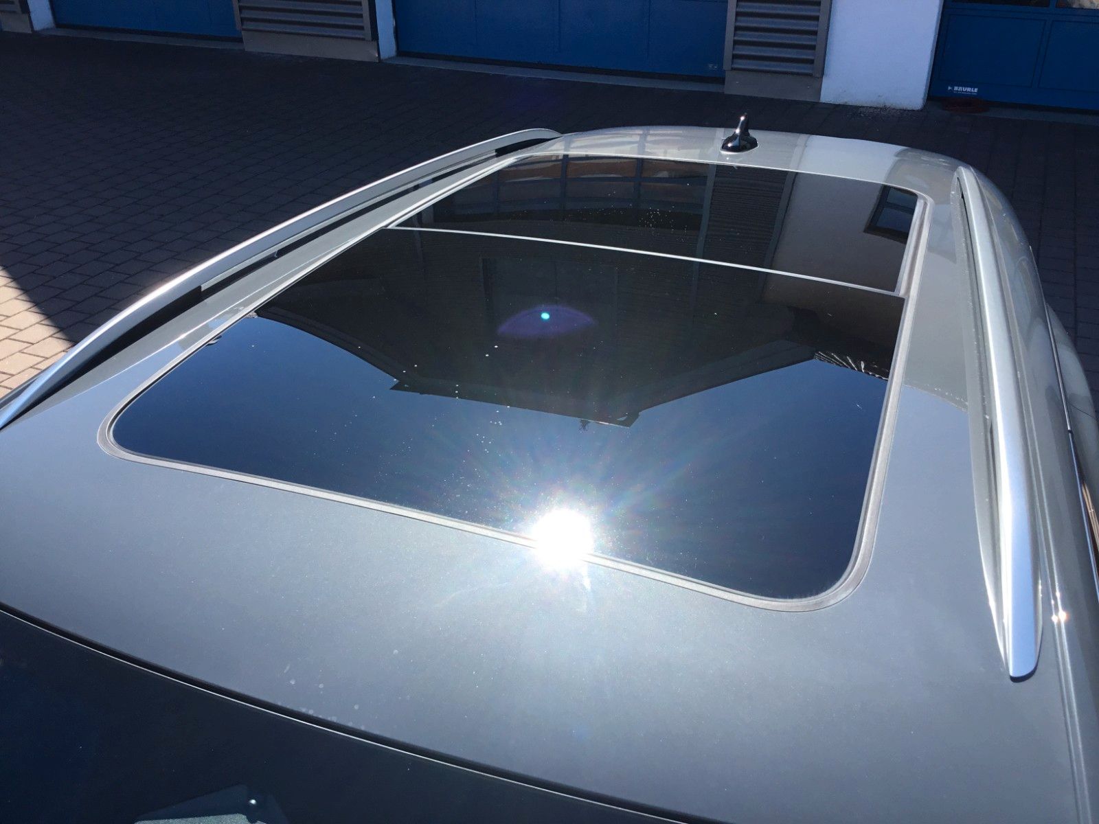 Fahrzeugabbildung Volkswagen Tiguan 2.0 TSI DSG 4M R-Line+Pano+AHK+IQLight+20