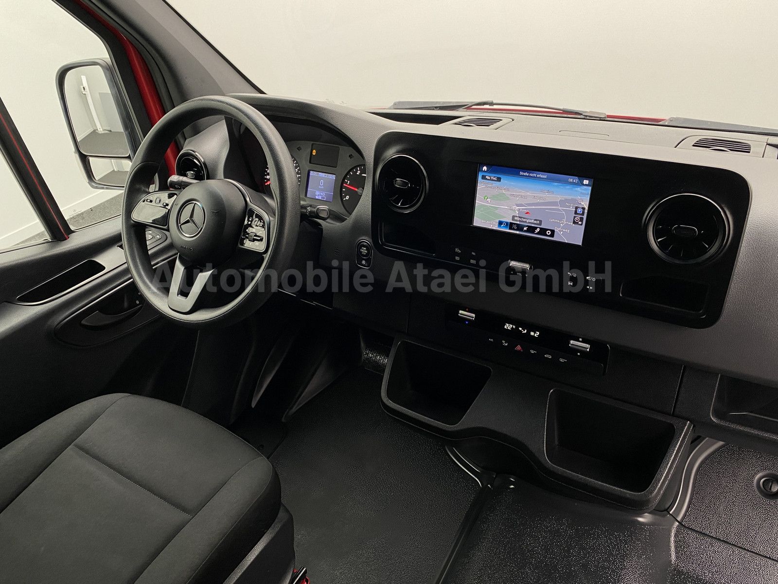 Fahrzeugabbildung Mercedes-Benz Sprinter 214 Tourer Aut. *Rollstuhl-Rampe* (1044