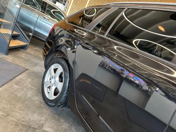 Skoda Octavia *2-ZONEN*SZHZ*NAVI*TEMPO*PDC*