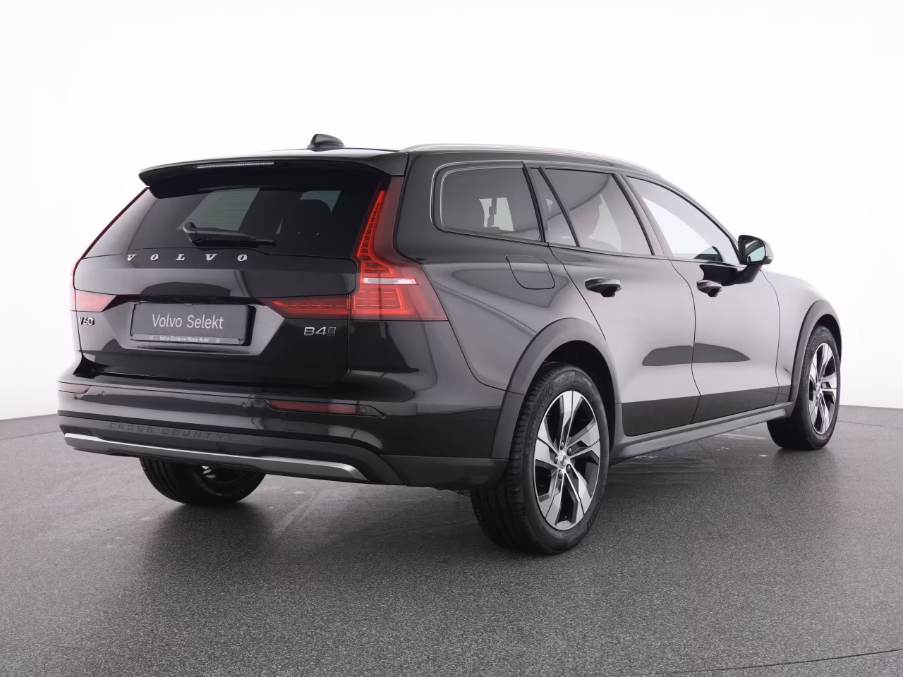 Volvo V60 Cross Country B4 AWD PLUS WINTERPAK+LM+