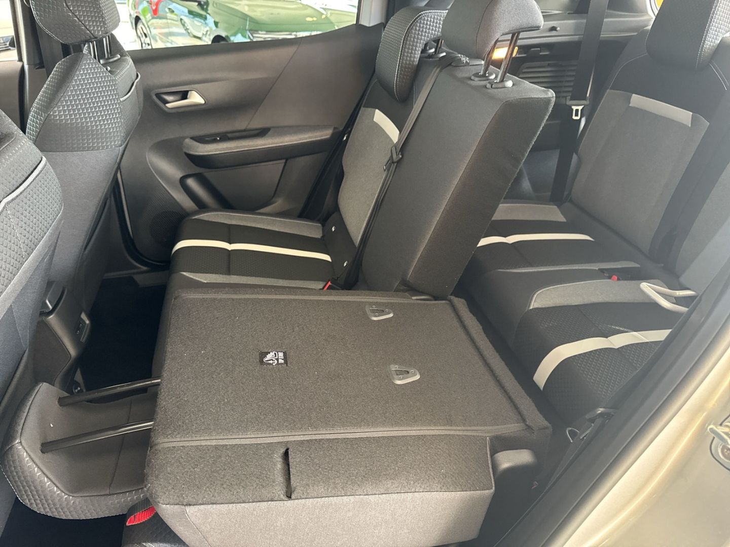 Opel Frontera - Bild 18