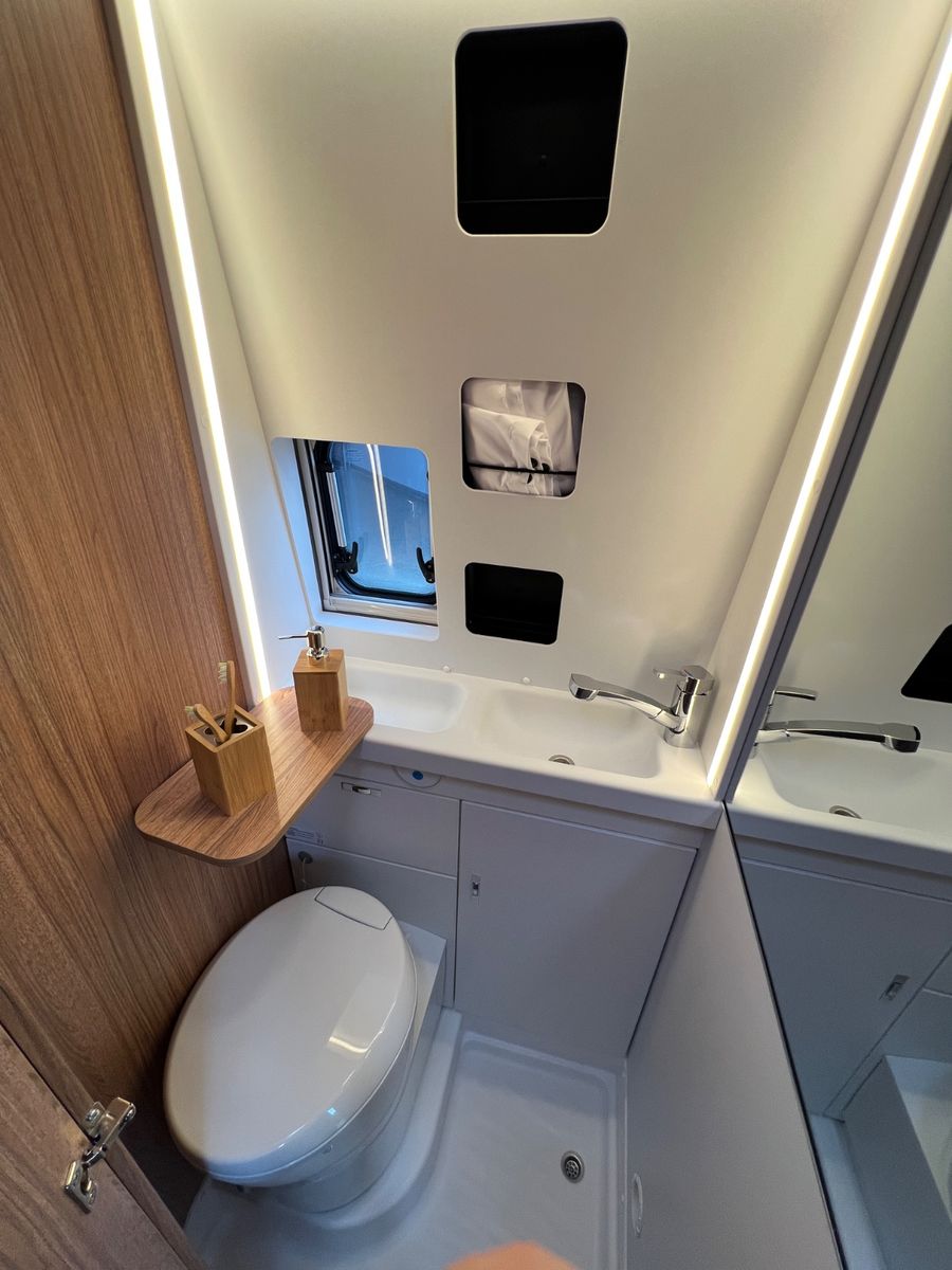 Fahrzeugabbildung Weinsberg CaraBus 630 ME Edition FIRE
